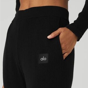 ALO Yoga Knit High-Waist Salana Wide Leg Pant